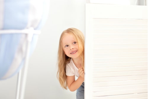 6 Ways To Have Indoor Fun With The Kids treasure hunt